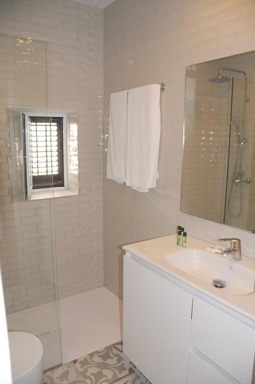 Chalet Torralba - Villa At Hotel Osiris Sant Antoni de Portmany Екстериор снимка